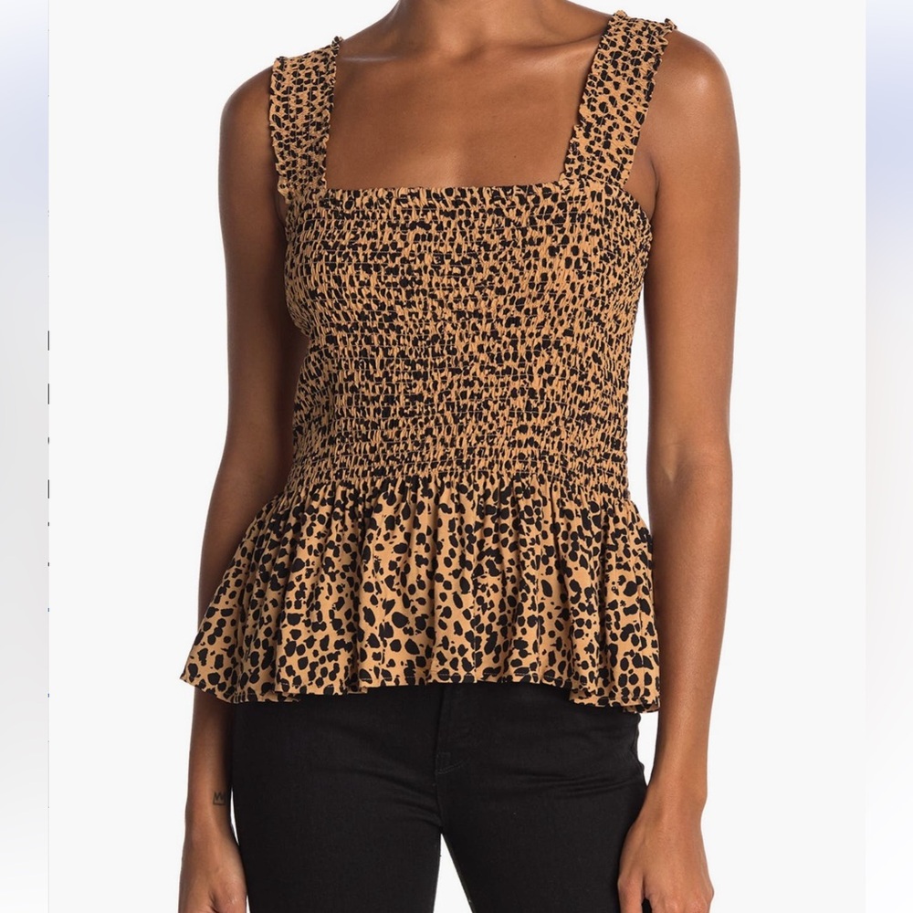 Elodie Animal Print Leo Smocked Women's Top. Size Medium. NWT